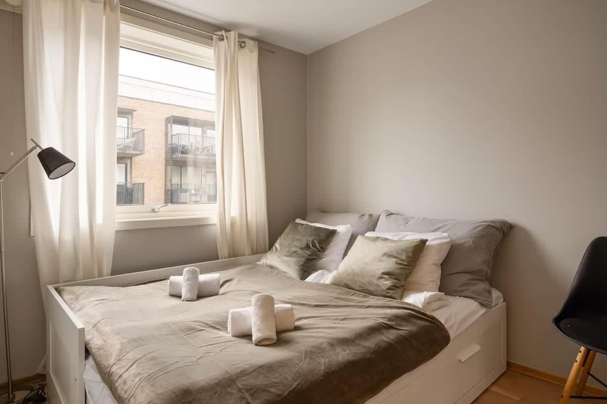 Dinbnb L 15min To C Station L Huge Social Space L Balcony Lägenhet Oslo
